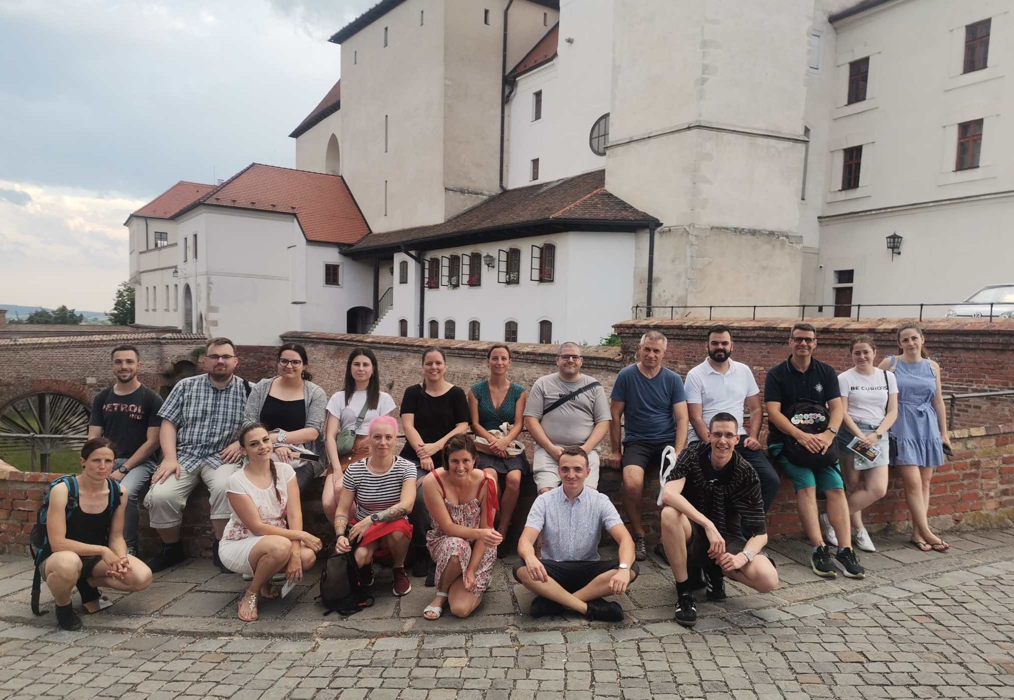 group photo of workshop participants